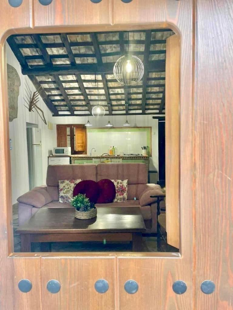 La Casa Vieja De Marchenilla Villa ฮิเมนา เด ลา ฟรอนเตรา ภายนอก รูปภาพ